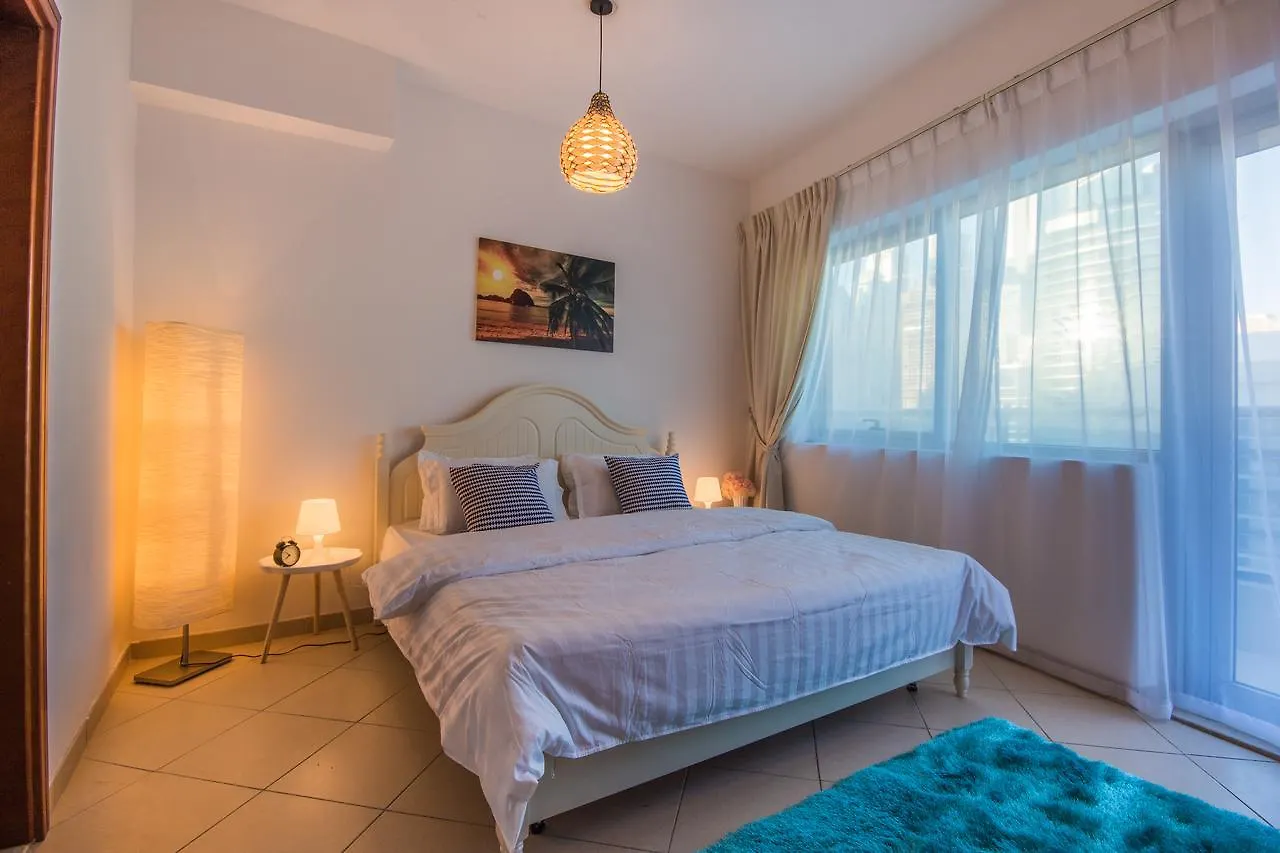 Two-Bedroom Apartment - Marina Diamond 6 Dubai